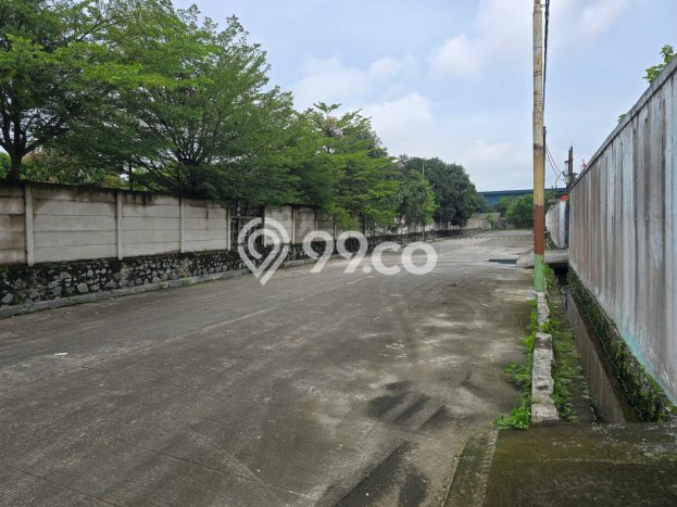 Unit Gudang Dijual di Balaraja Tangerang Luas Tanah 10000m2, Luas Bangunan 7000m2 Unit Gudang Dijual di Balaraja Tangerang Luas Tanah 10000m2, Luas Bangunan 7000m2
