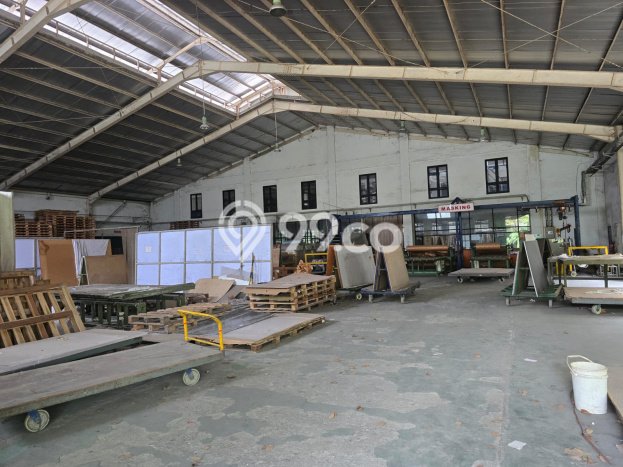 Unit Gudang Dijual di Balaraja Tangerang Luas Tanah 10000m2, Luas Bangunan 7000m2 Unit Gudang Dijual di Balaraja Tangerang Luas Tanah 10000m2, Luas Bangunan 7000m2