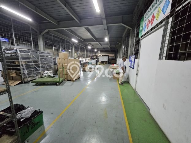 For Rent Gudang Kawasan Strategis Kawasan Pagedangan, Luas 2300m², Siap Operasi For Rent Gudang Kawasan Strategis Kawasan Pagedangan, Luas 2300m², Siap Operasi