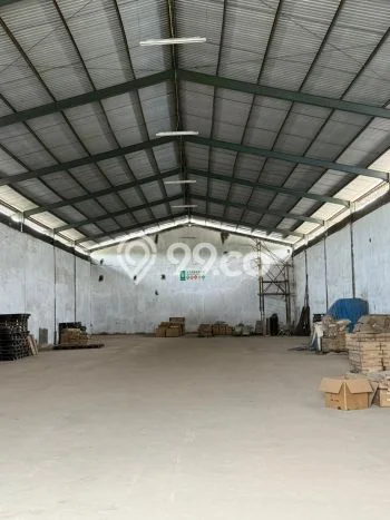 Gudang Disewakan Lokasi Legok Tangerang Harga Spesial! Gudang Disewakan Lokasi Legok Tangerang Harga Spesial!