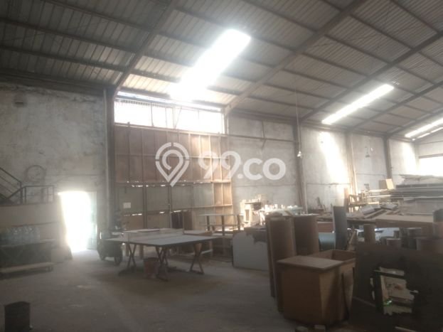 Gudang Disewa di Cipondoh, Tangerang, LT 800m2 / LB 600m2 Gudang Disewa di Cipondoh, Tangerang, LT 800m2 / LB 600m2