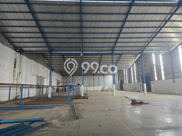 Unit Gudang Paling Strategis di Cikupa Tangerang dengan LB 2160m2 Unit Gudang Paling Strategis di Cikupa Tangerang dengan LB 2160m2
