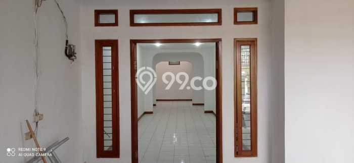 Dijual Hunian Rumah Terawat 3 KT di Duri Kosambi, Jakarta Barat Dijual Hunian Rumah Terawat 3 KT di Duri Kosambi, Jakarta Barat