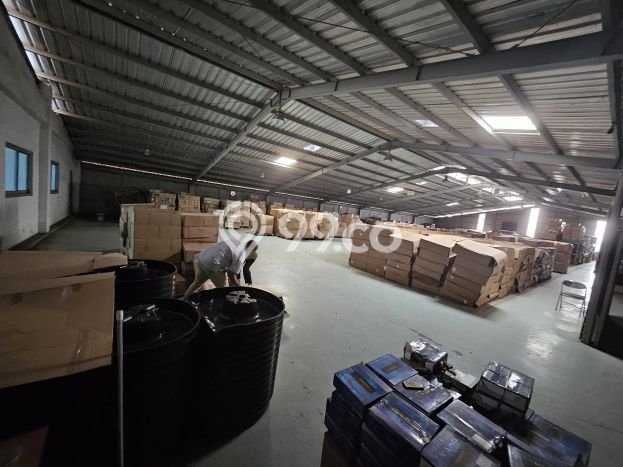 For Rent Gudang Kawasan Strategis Kawasan Pagedangan, Luas 2300m², Siap Operasi For Rent Gudang Kawasan Strategis Kawasan Pagedangan, Luas 2300m², Siap Operasi