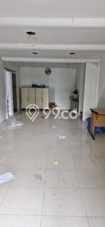 Unit Komersial Disewakan di Jakarta Barat Kawasan Strategis Harga Kompetitif Unit Komersial Disewakan di Jakarta Barat Kawasan Strategis Harga Kompetitif