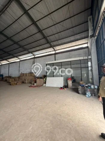 Gudang Disewakan Lokasi Legok Tangerang Harga Spesial! Gudang Disewakan Lokasi Legok Tangerang Harga Spesial!