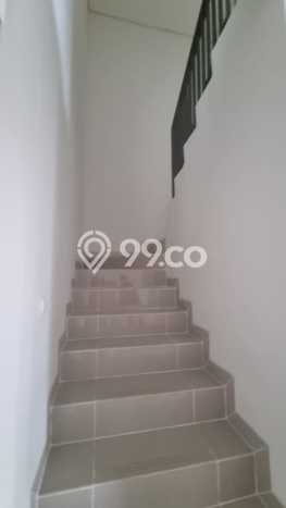 Rumah Luxury Modern Tanpa Renovasi di Metland Puri Jakarta Barat Rumah Luxury Modern Tanpa Renovasi di Metland Puri Jakarta Barat