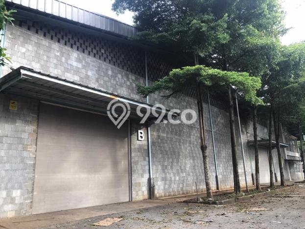 Gudang Komersial Disewakan di Curug Tangerang Luas 3200m2 Gudang Komersial Disewakan di Curug Tangerang Luas 3200m2