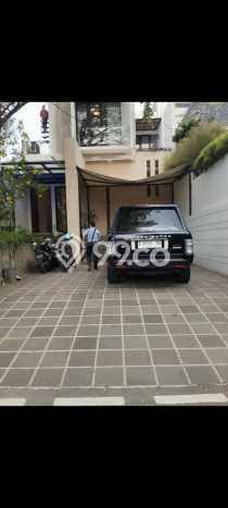 Hunian Modern Disewakan 4 Kamar di Menteng Boleh Nego Hunian Modern Disewakan 4 Kamar di Menteng Boleh Nego