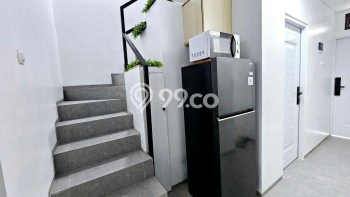 Unit Kost Dijual di Tomang dengan 32 Kamar Area Ramai Unit Kost Dijual di Tomang dengan 32 Kamar Area Ramai