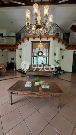 Ready to Use! Premium House LT 460m2 Desain Modern di Lebak Bulus Ready to Use! Premium House LT 460m2 Desain Modern di Lebak Bulus