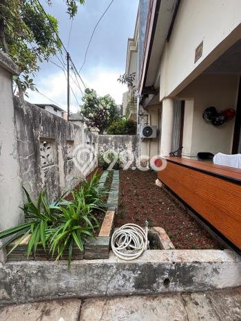 Rumah Minimalis 2 KT di Bintaro Tangerang Selatan Semi Furnished Rumah Minimalis 2 KT di Bintaro Tangerang Selatan Semi Furnished