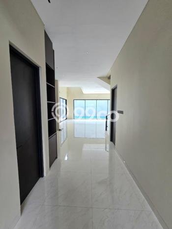 Jual Rumah Mewah Elegan Dengan View Cantik di Bintaro, Tangerang Selatan Jual Rumah Mewah Elegan Dengan View Cantik di Bintaro, Tangerang Selatan