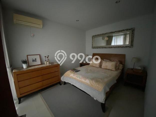 Rumah Mewah Siap Huni LT 135m2 di Mampang Prapatan, Jakarta Selatan Rumah Mewah Siap Huni LT 135m2 di Mampang Prapatan, Jakarta Selatan