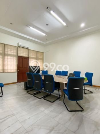 Rumah Elit LB 376m2 Siap Pakai Desain Elegan di Bintaro, Jakarta Selatan Rumah Elit LB 376m2 Siap Pakai Desain Elegan di Bintaro, Jakarta Selatan
