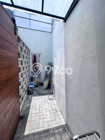 Dijual Hunian Rumah Terawat 2 KT di Bintaro, Tangerang Selatan Dijual Hunian Rumah Terawat 2 KT di Bintaro, Tangerang Selatan