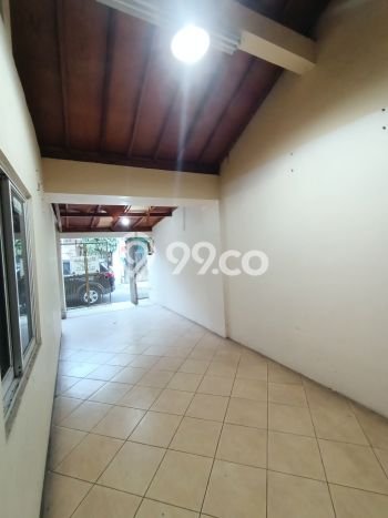 Rumah Modern Cantik 4 KT Bisa Langsung Pindah di Pamulang Rumah Modern Cantik 4 KT Bisa Langsung Pindah di Pamulang