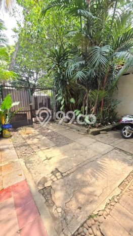 Siap Huni Hunian Elit 4 Kamar di Menteng Dekat ke Mana Pun Siap Huni Hunian Elit 4 Kamar di Menteng Dekat ke Mana Pun