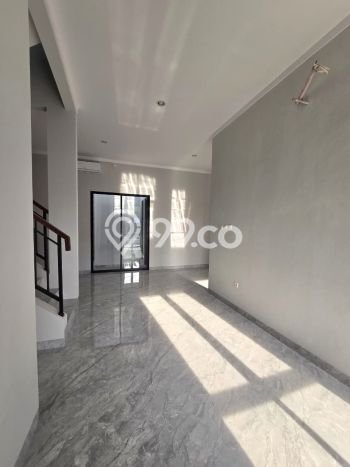 Rumah Elit Modern Siap Huni di Bintaro Tangerang Selatan Rumah Elit Modern Siap Huni di Bintaro Tangerang Selatan