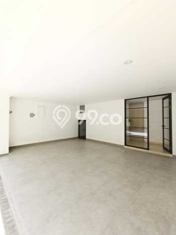 Dijual Rumah Mewah Elegan Dengan View Cantik di Radio Dalam, Jakarta Selatan Dijual Rumah Mewah Elegan Dengan View Cantik di Radio Dalam, Jakarta Selatan