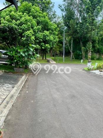 Rumah Luxury Modern Tanpa Renovasi di BSD Tangerang Rumah Luxury Modern Tanpa Renovasi di BSD Tangerang