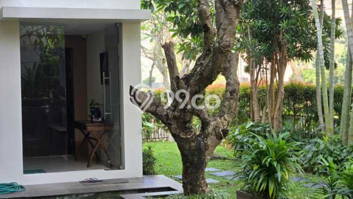 FEATURED! Rumah kawasan BSD City, 4 KM, Area Premium, Luas 341m2m² Bangunan 285m2m² FEATURED! Rumah kawasan BSD City, 4 KM, Area Premium, Luas 341m2m² Bangunan 285m2m²