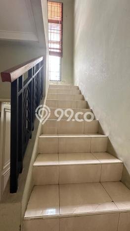Dijual Hunian Rumah Terawat 2 KT di BSD, Tangerang Dijual Hunian Rumah Terawat 2 KT di BSD, Tangerang