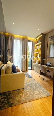 Rumah Mewah LB 264m2 Siap Huni Desain Elegan di BSD City, Tangerang Rumah Mewah LB 264m2 Siap Huni Desain Elegan di BSD City, Tangerang