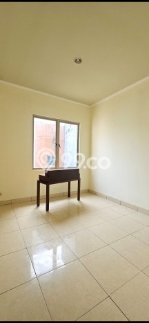 Rumah Luxury Modern Tanpa Renovasi di BSD Tangerang Rumah Luxury Modern Tanpa Renovasi di BSD Tangerang