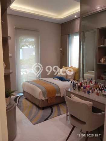 Rumah Luxury Modern Tanpa Renovasi di Gading Serpong Tangerang Rumah Luxury Modern Tanpa Renovasi di Gading Serpong Tangerang