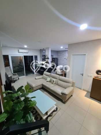 Rumah Elit Modern Tanpa Renovasi di BSD Nusaloka Tangerang Rumah Elit Modern Tanpa Renovasi di BSD Nusaloka Tangerang
