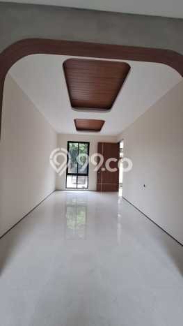 Ready to Use! Premium House LT 200m2 Desain Modern di BSD Ready to Use! Premium House LT 200m2 Desain Modern di BSD