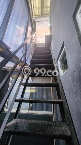 Rumah Modern 2 KT di BSD City Tangerang Full Furnished Rumah Modern 2 KT di BSD City Tangerang Full Furnished