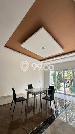 Rumah Mewah LB 400m2 Siap Huni Desain Elegan di BSD, Tangerang Rumah Mewah LB 400m2 Siap Huni Desain Elegan di BSD, Tangerang