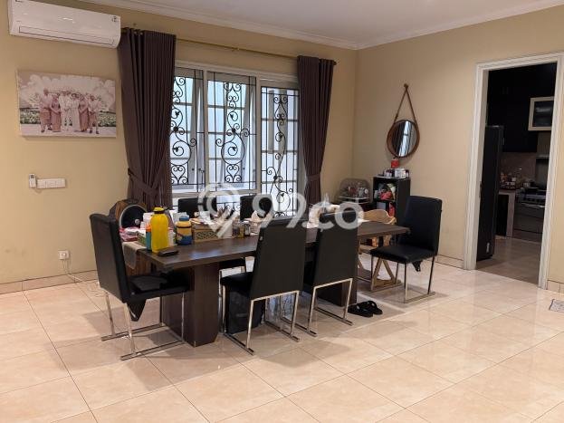 Ready to Use! Luxury House LT 380m2 Desain Modern di BSD Ready to Use! Luxury House LT 380m2 Desain Modern di BSD