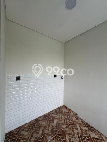 Ready to Use! Luxury House LT 106m2 Desain Modern di BSD Ready to Use! Luxury House LT 106m2 Desain Modern di BSD