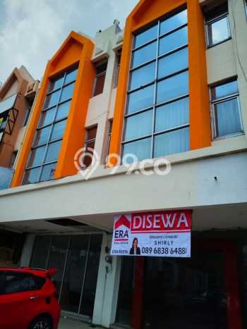 Disewakan Ruko di Kawasan Ramai Gading Serpong Luas 600m2 Disewakan Ruko di Kawasan Ramai Gading Serpong Luas 600m2