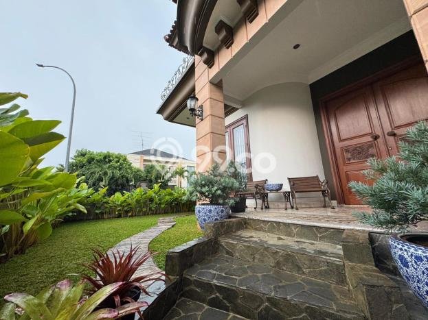Rumah Elit Modern Tanpa Renovasi di BSD Tangerang Rumah Elit Modern Tanpa Renovasi di BSD Tangerang