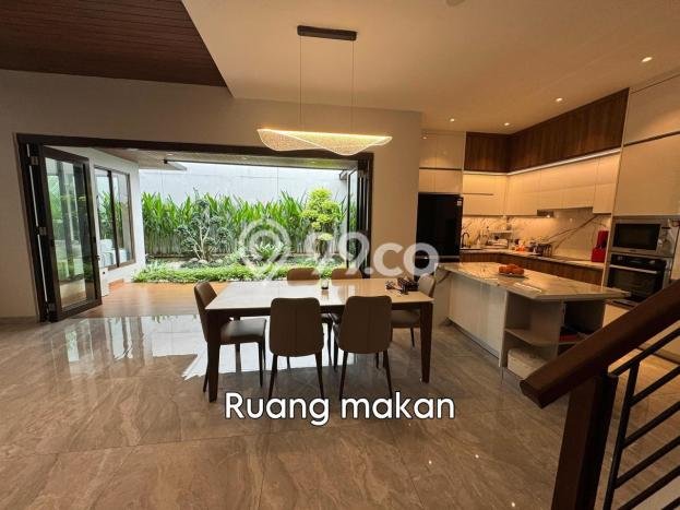 Ready to Use! Luxury House LT 375m2 Desain Elegan di BSD The Green Ready to Use! Luxury House LT 375m2 Desain Elegan di BSD The Green