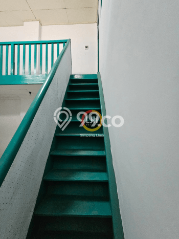 Disewakan Ruko di Kawasan Ramai Purwodinatan Luas 200m2 Disewakan Ruko di Kawasan Ramai Purwodinatan Luas 200m2