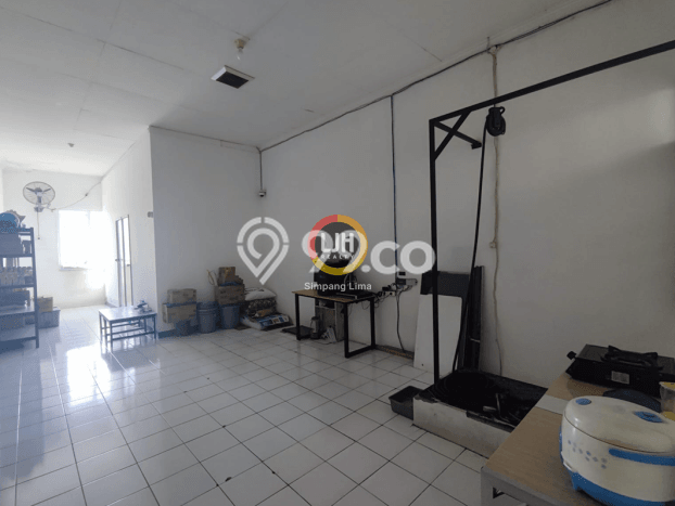 Ruko Dijual di Ngaliyan Semarang dengan Luas Bangunan 100m2 Ruko Dijual di Ngaliyan Semarang dengan Luas Bangunan 100m2