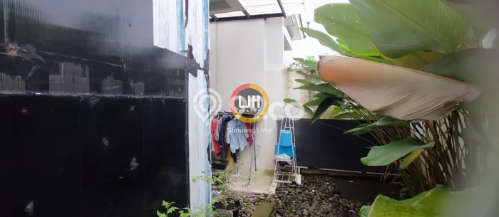 Rumah Luas Asri 2 KT Siap Huni di BSB City Semarang Rumah Luas Asri 2 KT Siap Huni di BSB City Semarang