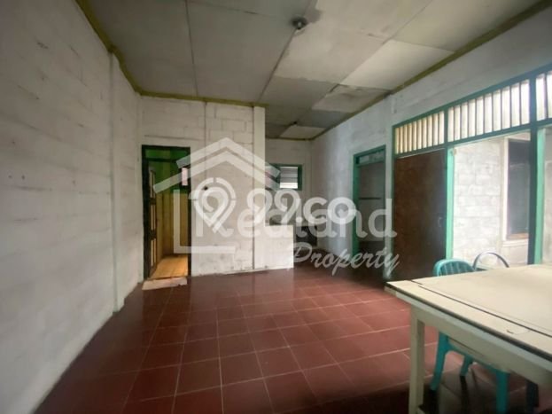 Unit Gudang Dijual di Argomulyo Salatiga Luas Bangunan 700m2 Unit Gudang Dijual di Argomulyo Salatiga Luas Bangunan 700m2