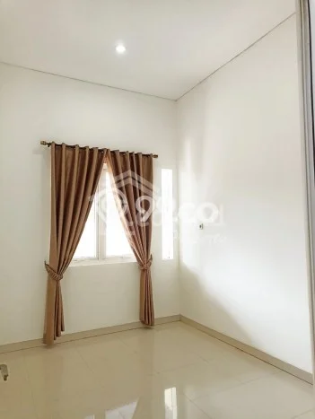 Rumah Cantik Siap Pakai Di Semarang Utara Luas 160m2 Lokasi Strategis Rumah Cantik Siap Pakai Di Semarang Utara Luas 160m2 Lokasi Strategis