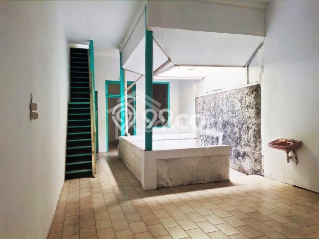 Jual Ruko di Sidomukti, Luas 124m2m², Kawasan Potensial, Jalan Utama Jual Ruko di Sidomukti, Luas 124m2m², Kawasan Potensial, Jalan Utama