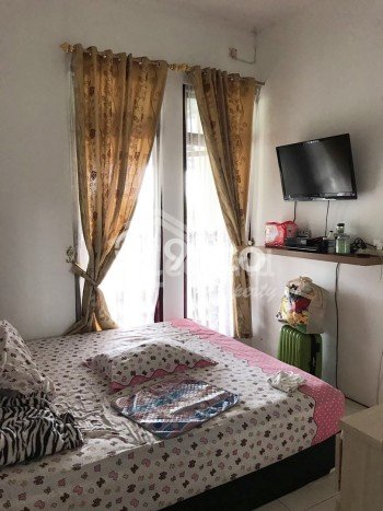 SPECIAL OFFER! Rumah Asri di Ngaliyan, Luas 120m2m² LB 187m2m² SPECIAL OFFER! Rumah Asri di Ngaliyan, Luas 120m2m² LB 187m2m²