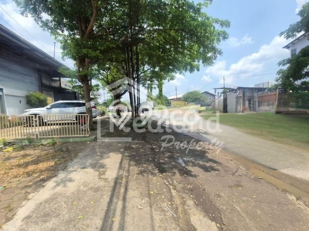 Unit Gudang Dijual di Ngaliyan Semarang Luas Tanah 525m2, Luas Bangunan 100m2 Unit Gudang Dijual di Ngaliyan Semarang Luas Tanah 525m2, Luas Bangunan 100m2