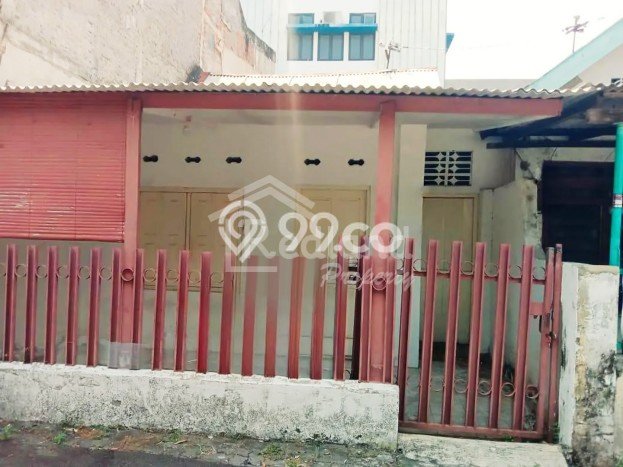 Jual Rumah Strategis Bagus Punya 2 KT di Semarang Tengah Semarang SHM Jual Rumah Strategis Bagus Punya 2 KT di Semarang Tengah Semarang SHM