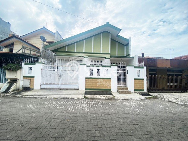 For Sale! Luxury House LT 190m2 Desain Modern di Rejosari For Sale! Luxury House LT 190m2 Desain Modern di Rejosari