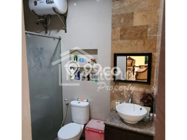Dijual Rumah Premium dengan Fasilitas Sekitar Komplit di Banyumanik, Semarang Dijual Rumah Premium dengan Fasilitas Sekitar Komplit di Banyumanik, Semarang